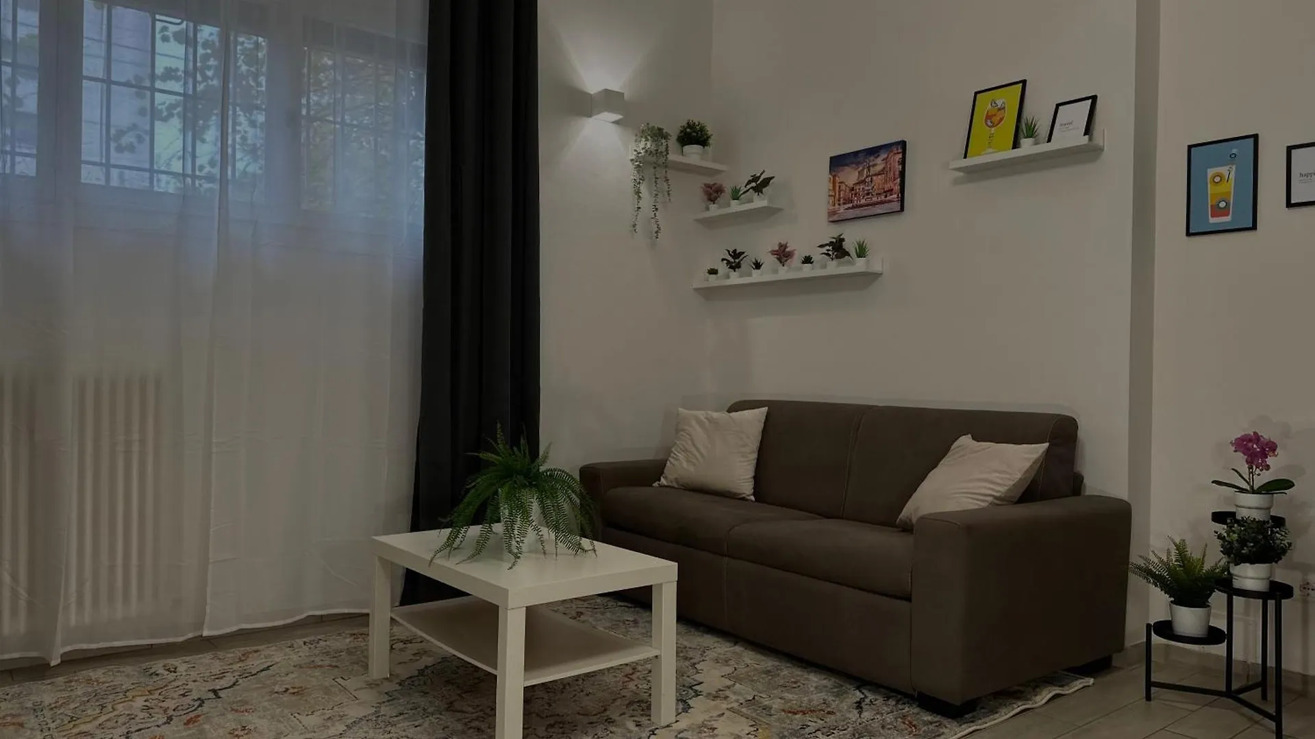 Rebecca Home - Bologna Apartment