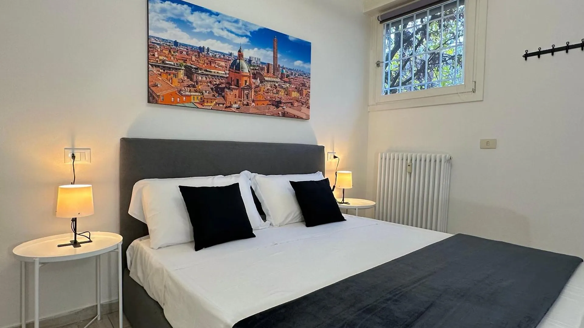 Rebecca Home - Bologna Italy