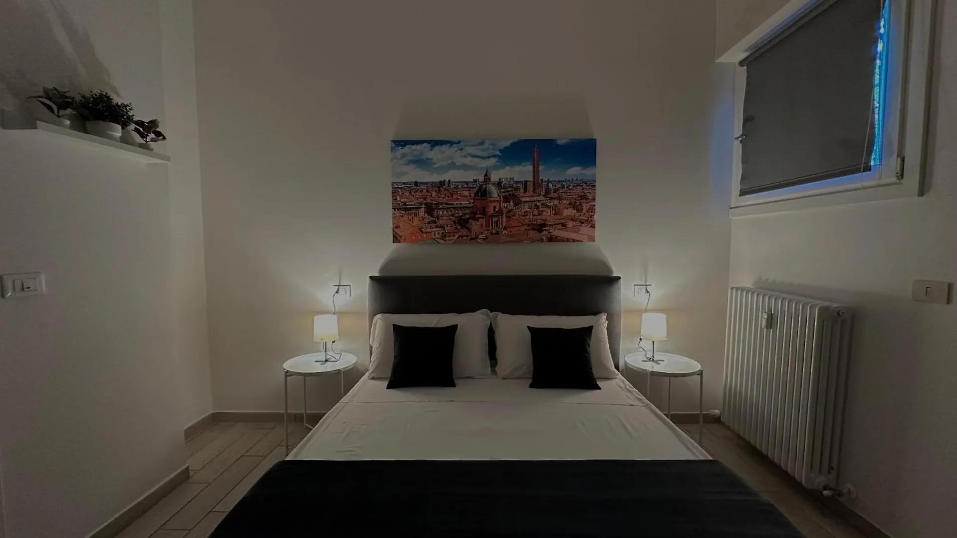 Rebecca Home - Bologna