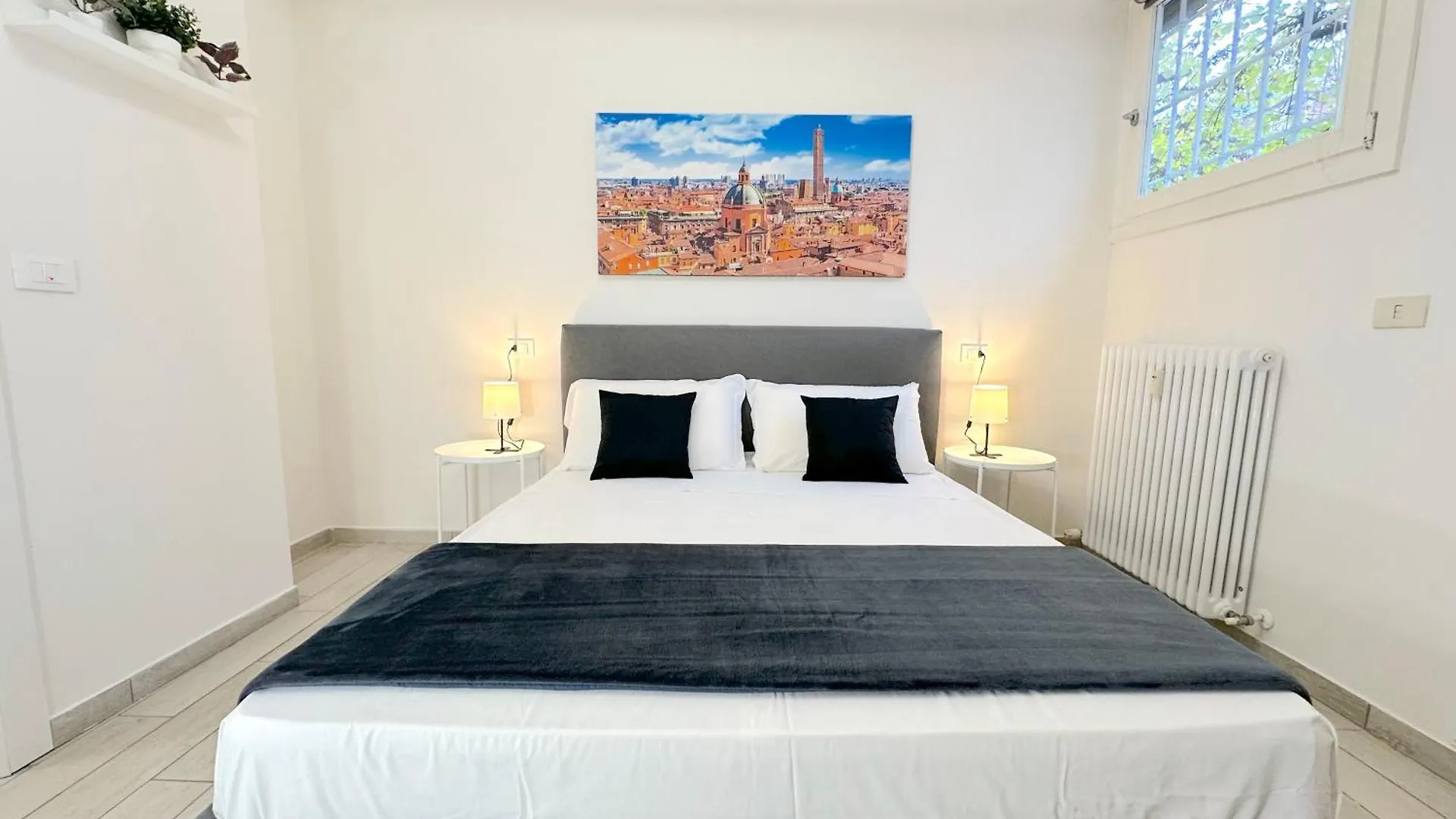 Apartment Rebecca Home - Bologna